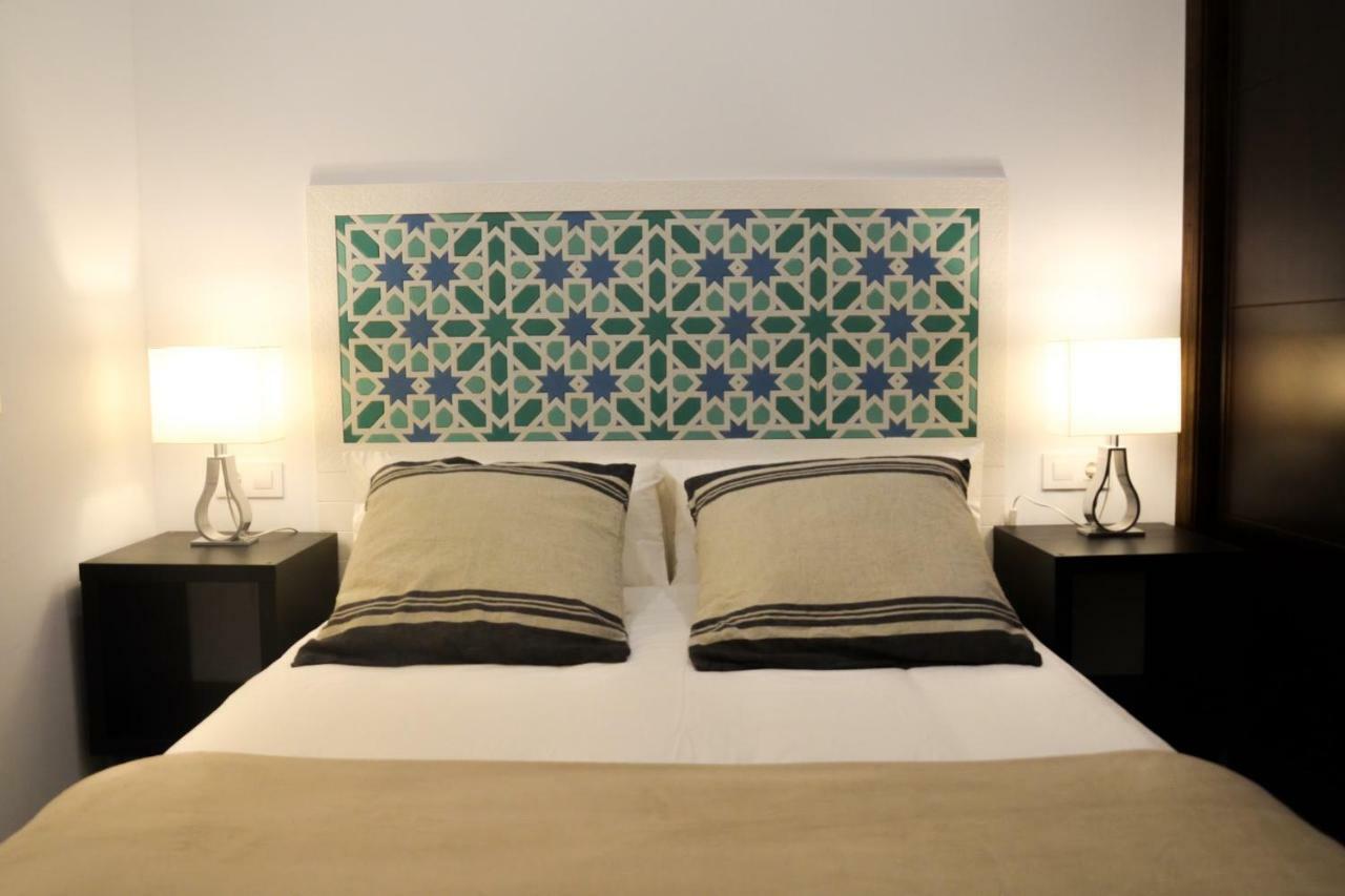 Apartamento San Jacinto III Sevilla Eksteriør billede
