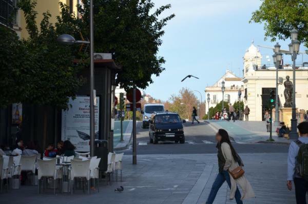 Apartamento San Jacinto III Sevilla Eksteriør billede